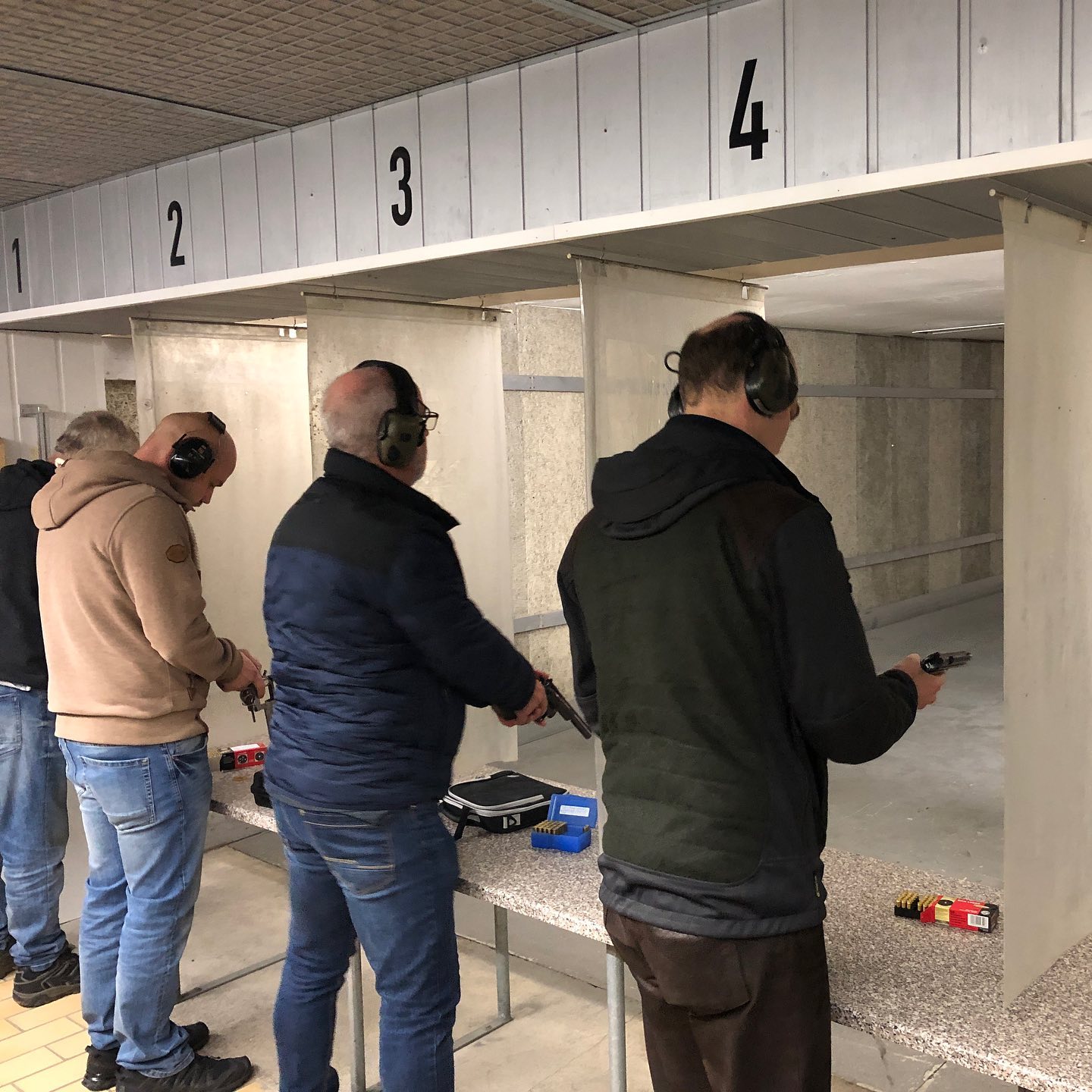Heute gab‘s mal andere Scheiben und schnellere Darts 😉🎯🔫